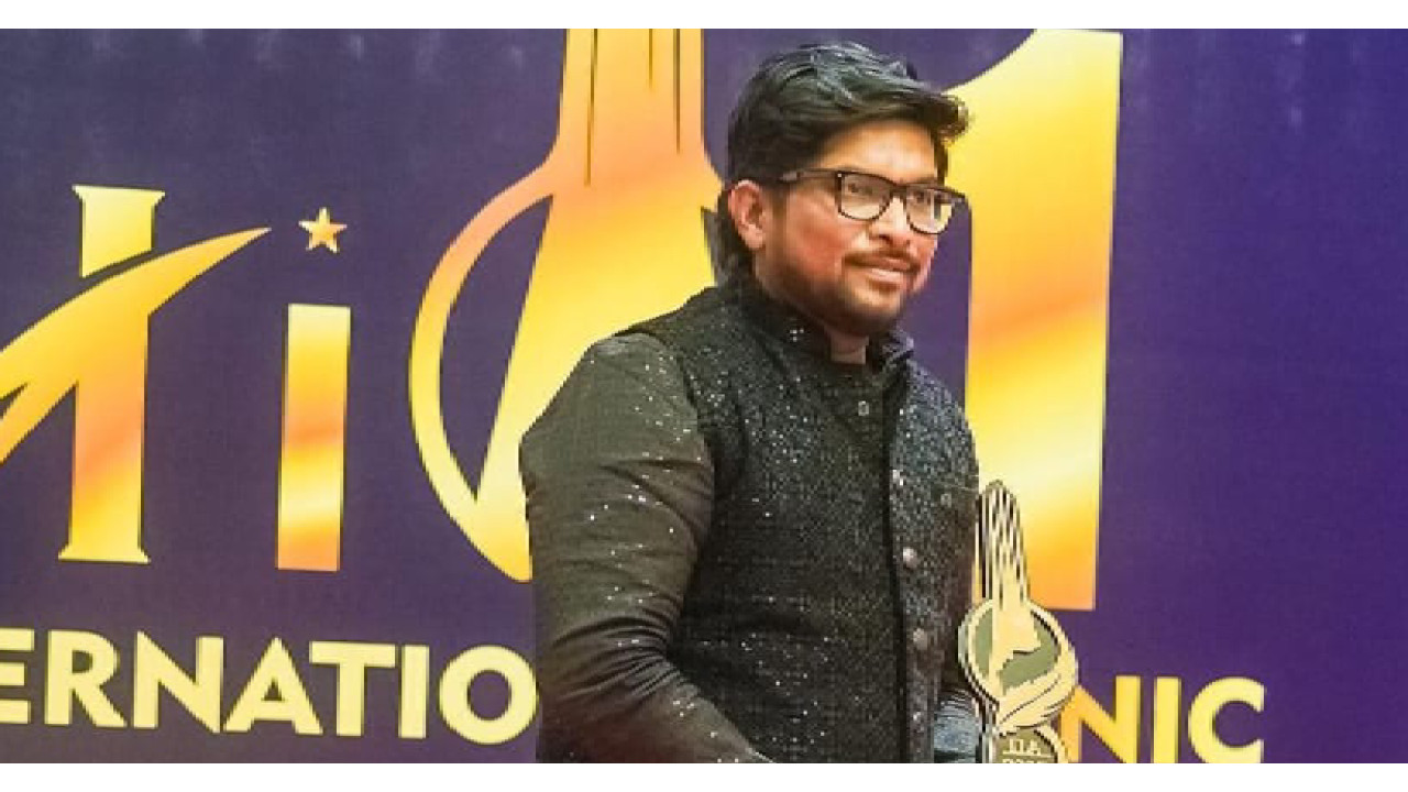 కిశోర్ కి ఐకానిక్ సినిమాటోగ్రాఫర్ అవార్డు!