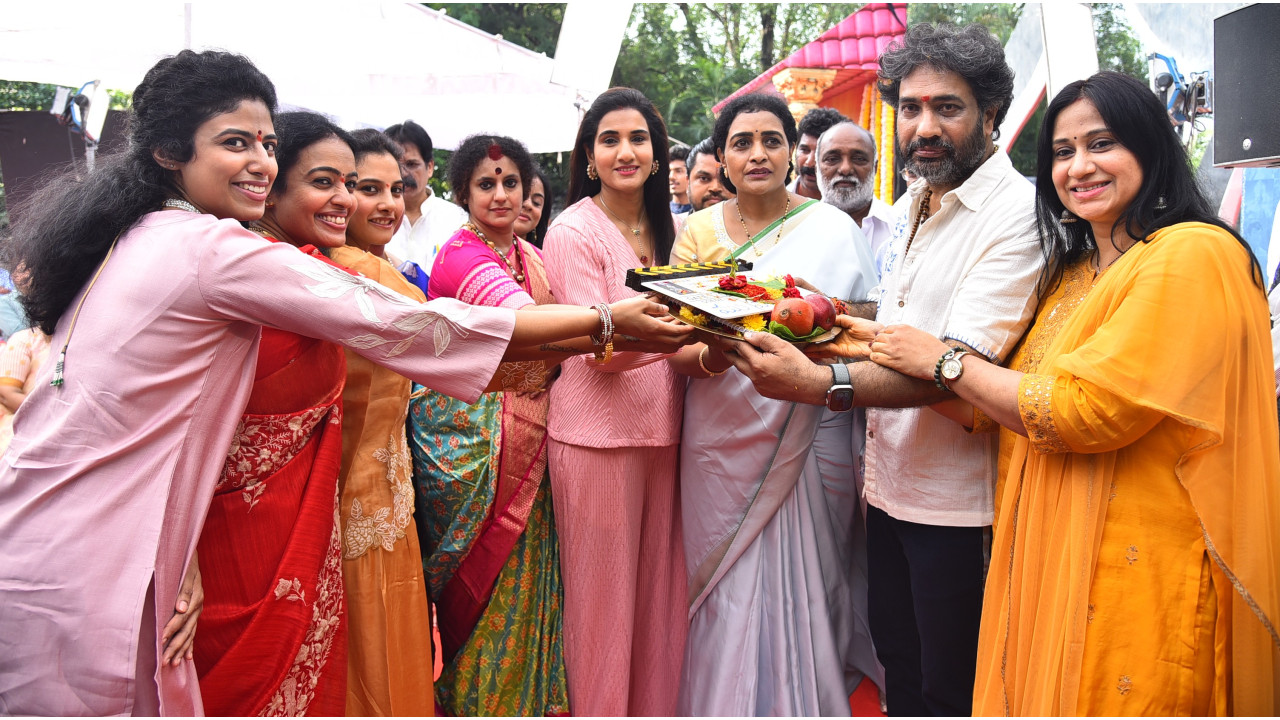 గ్రాండ్ ముహూర్తం షూట్ ఈవెంట్ లో శ్రీమతి నారా భువనేశ్వరి