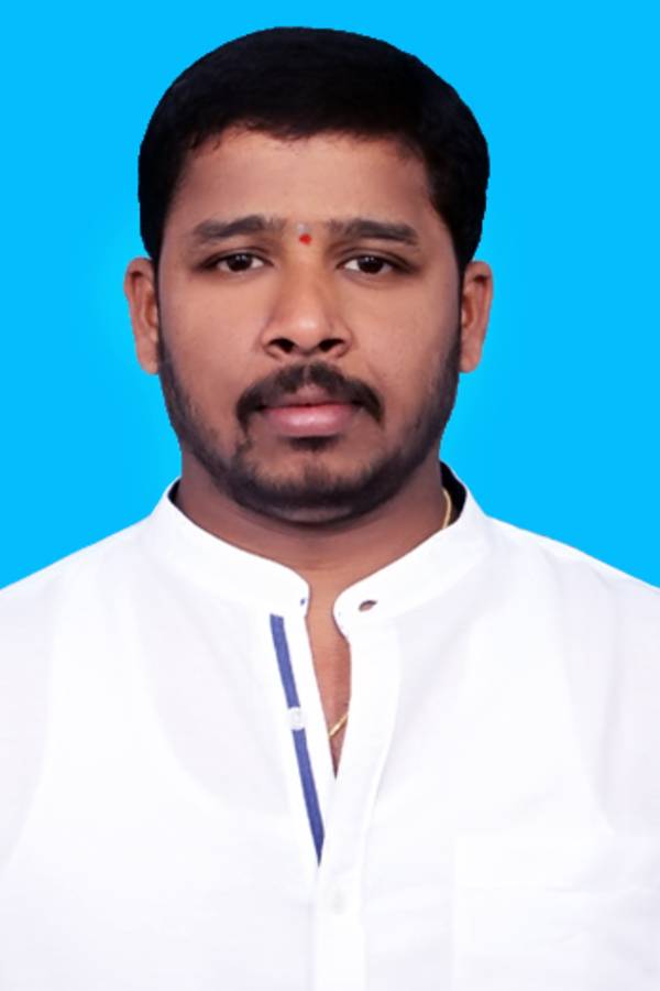 Yadama Rajesh